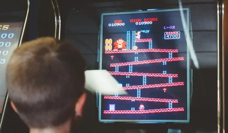 nejlepší staré retro hry na mobil