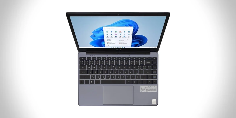 Nejlepší notebook do 5000 Kč Umax VisionBook 14WQ LTE